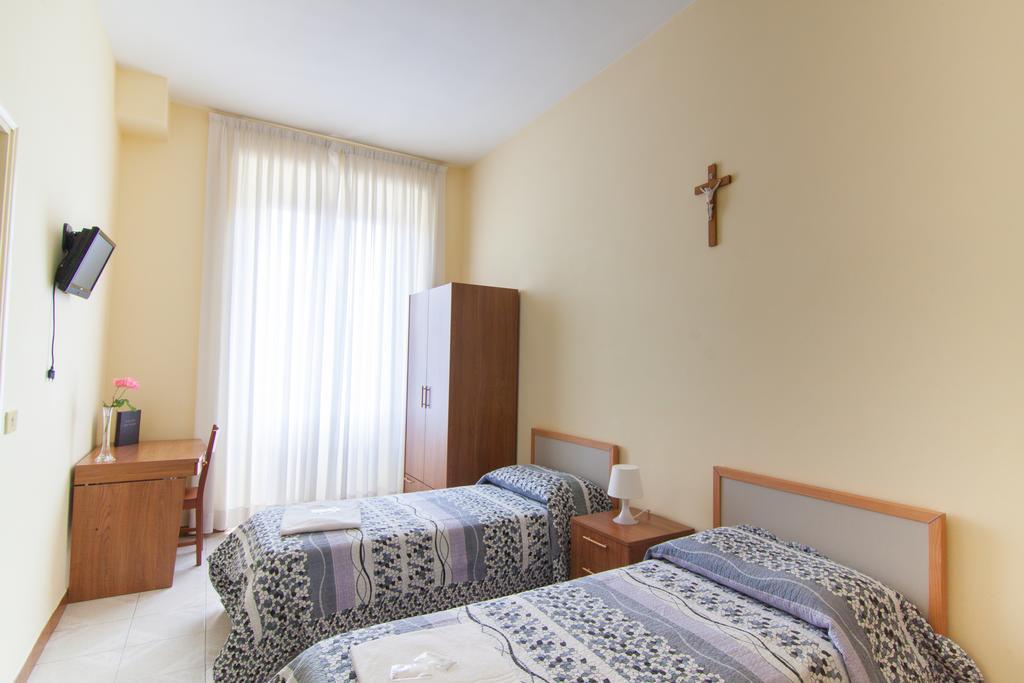 Ostello Villa Monte Mario Rom Exterior foto